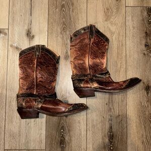 Bed Stu Cisalpine western boots size 9. Oxblood lux